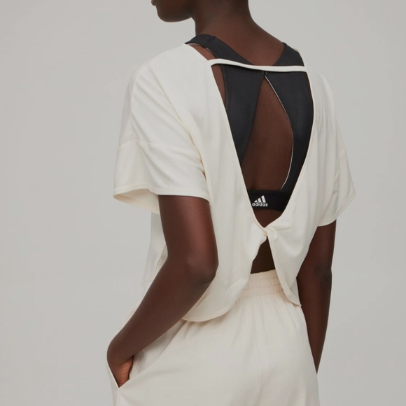 NWT Adidas Primeblue Back HollowOut Round Neck Short Sleeve T-shirt Creamy WHITE - Picture 4 of 4